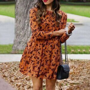 Kimchi Blue Urban Outfitters Orange Floral Medium EUC!!